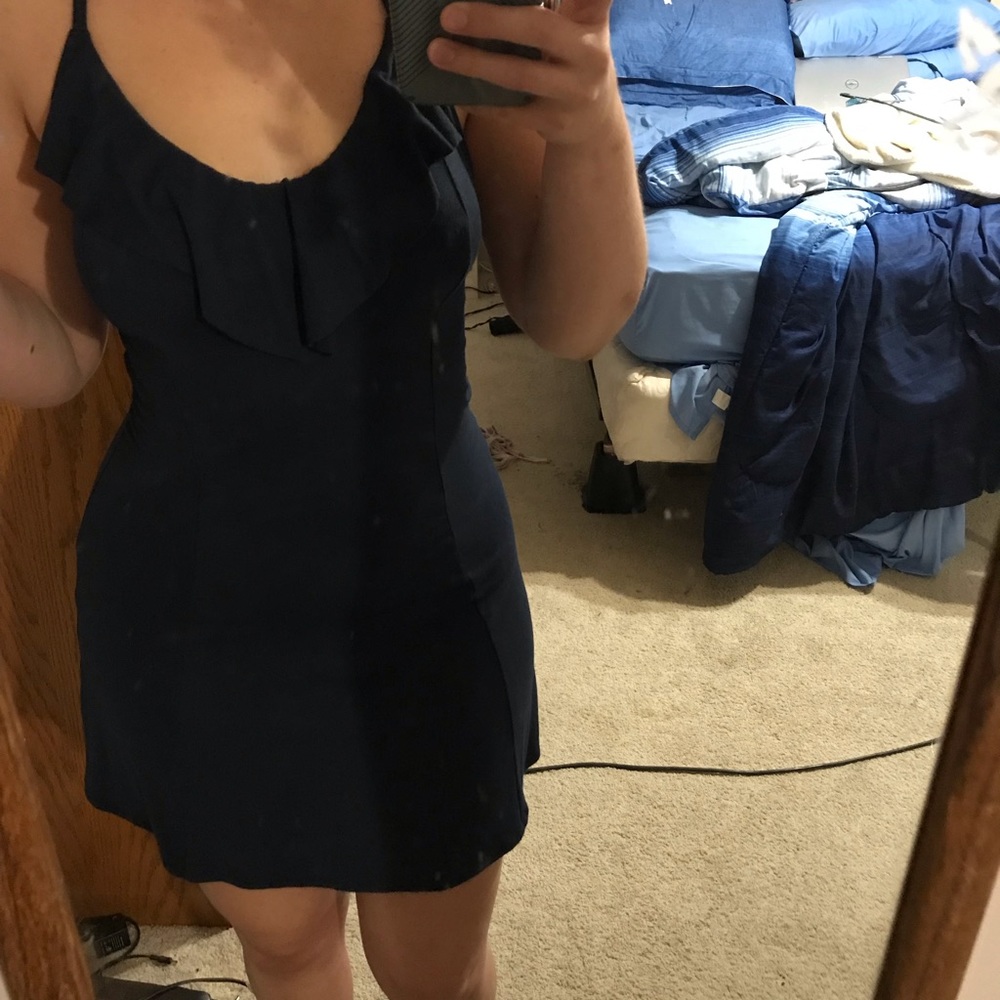 Hollister navy blue dress (form fitting)